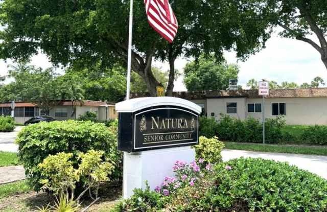 550 SW NATURA AVE #0 DEERFIELD BEACH, FL 33441 Gallery 1