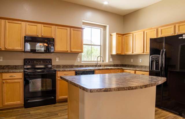 3934 N KIBBEY Court Gallery 3