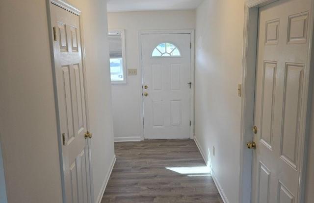 2539 SANIBEL Court Gallery 2