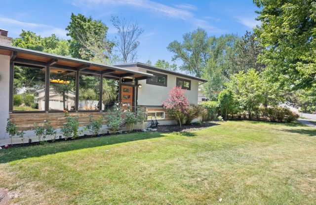 1542 Fieldcrest Lane - 1542 Fieldcrest Lane, Holladay, UT 84117