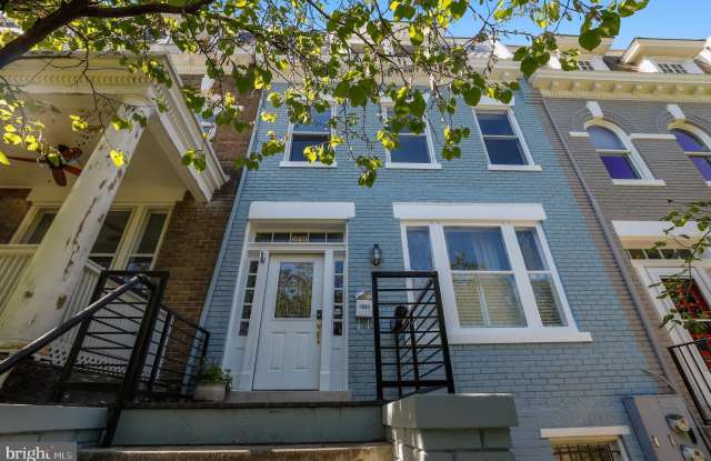 1660 IRVING Street NW photos photos