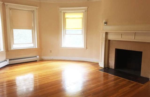 4-bed + 2-bath @ Packard's Corner ~ BU photos photos