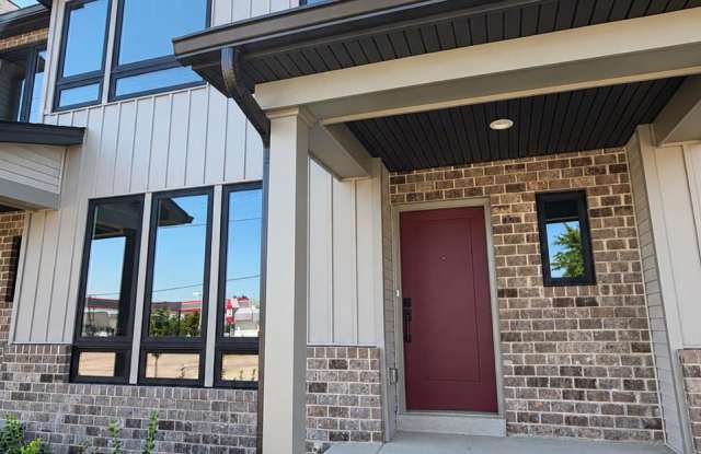 7909 Mexico Road Gallery 1