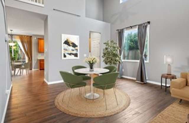 Happy Valley 4 Bedroom Home Gallery 4