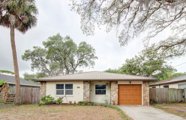 6807 South Himes Avenue - 6807 South Himes Avenue, Tampa, FL 33611