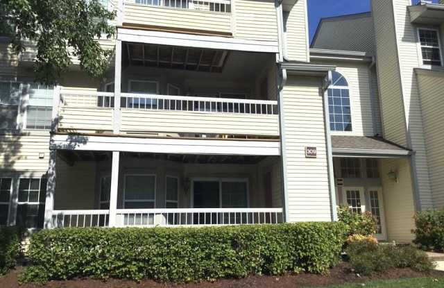 309 TRINITY COURT Gallery 1