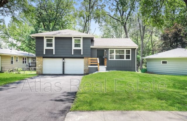 7909 Evanston Avenue - 7909 Evanston Avenue, Raytown, MO 64138