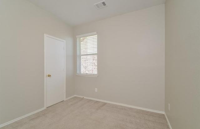 432 Willowlake Drive Gallery 3