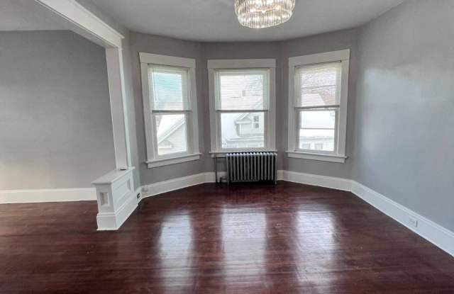 2036 Guilderland Avenue photos photos