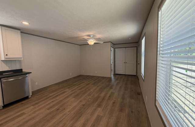 4011 Underwood Lane Gallery 3