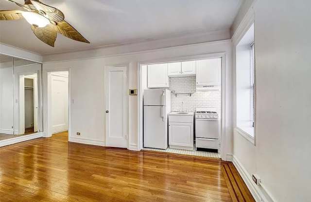 4414 Newtown Rd Apt 1M photos photos