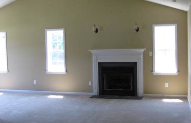 1003 Huff Drive Gallery 2