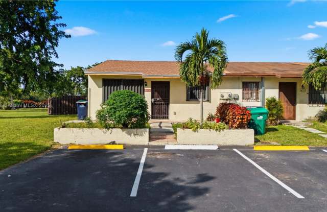 28210 Southwest 143rd Court photos photos