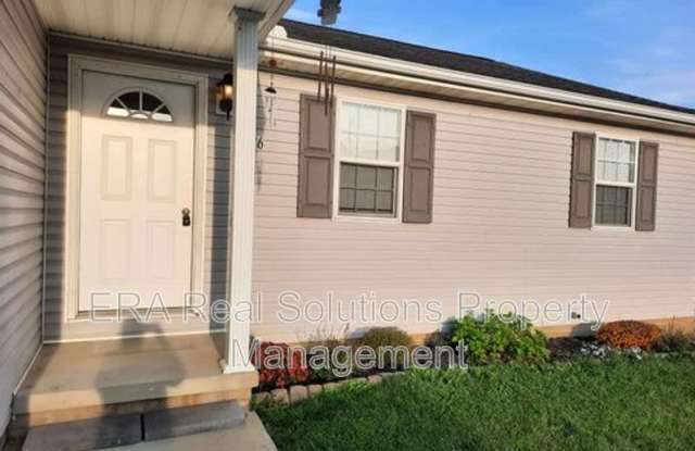 1074 N West St. - 1074 North West Street, Hillsboro, OH 45133