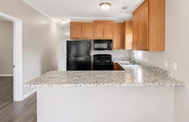 2109 Napoleon Street lot: A Gallery 2