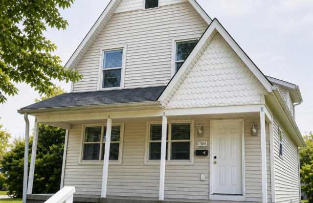 For Rent: 4-bedroom 2-bathroom single family home! COMING SOON photos photos