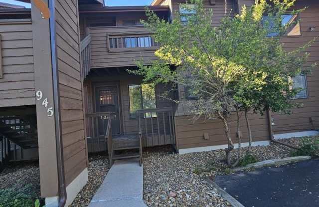945 Moorings Drive - 945 Moorings Drive, Colorado Springs, CO 80906