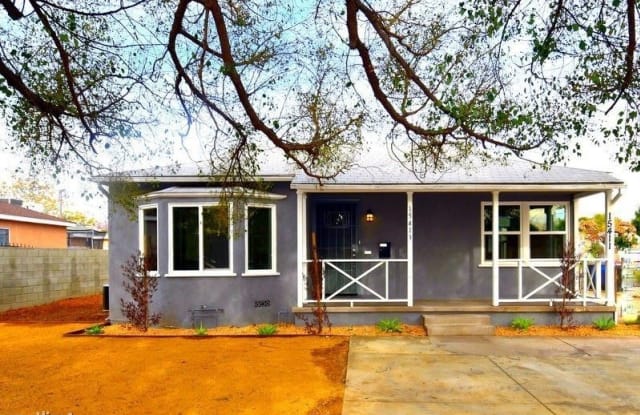 15413 Keswick St - 15413 Keswick Street, Los Angeles, CA 91406