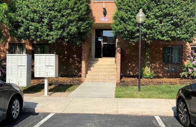 400 CAMPBELL Circle unit: G15 photos photos