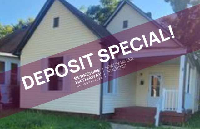 Qualified applicants receive 50% off their security deposit at move-in! photos photos