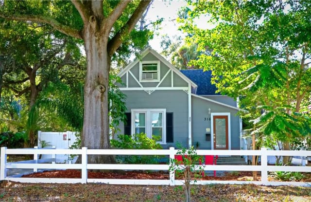 316 49TH AVENUE N - 316 49th Avenue North, St. Petersburg, FL 33703