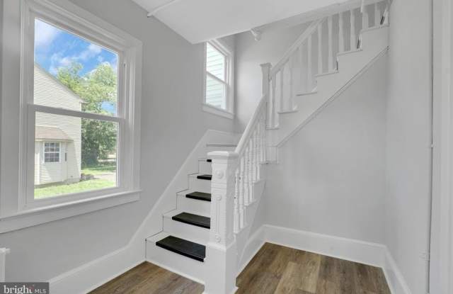 121 E. BROWNING RD. ROAD Gallery 4