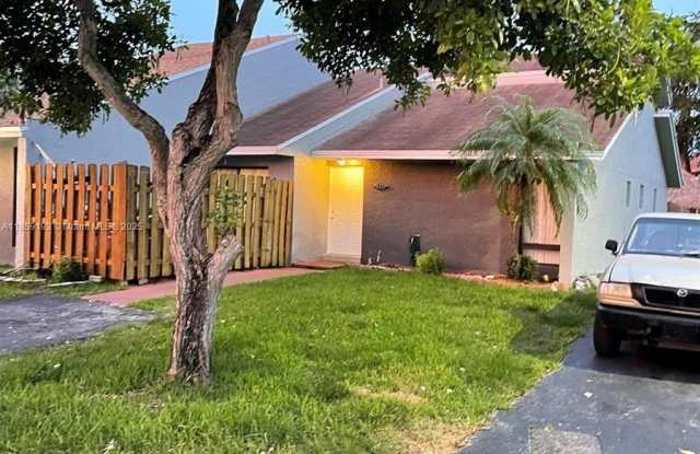 8371 SW 148th Pl photos photos