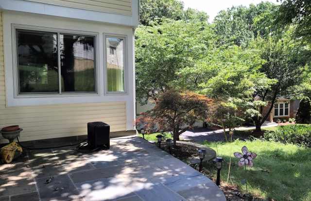 11120 LAKE BREEZE Drive photos photos