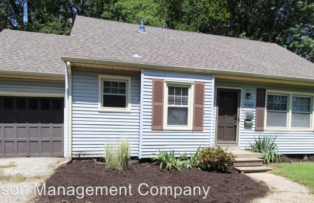 5300 W 50TH TERR. - 5300 W 50th Ter, Roeland Park, KS 66205