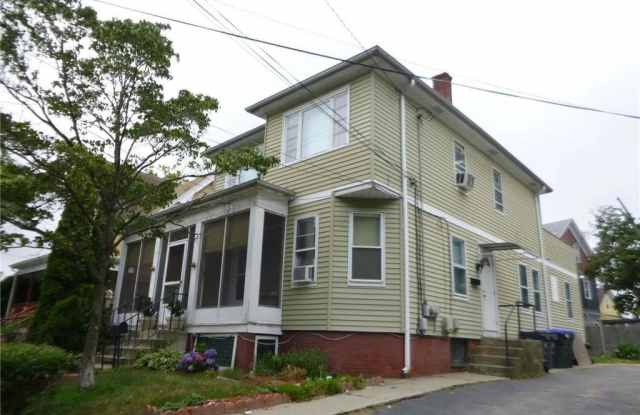 1005 narragansett Boulevard unit: 1 photos photos 1005 narragansett Boulevard unit: 1 photos photos