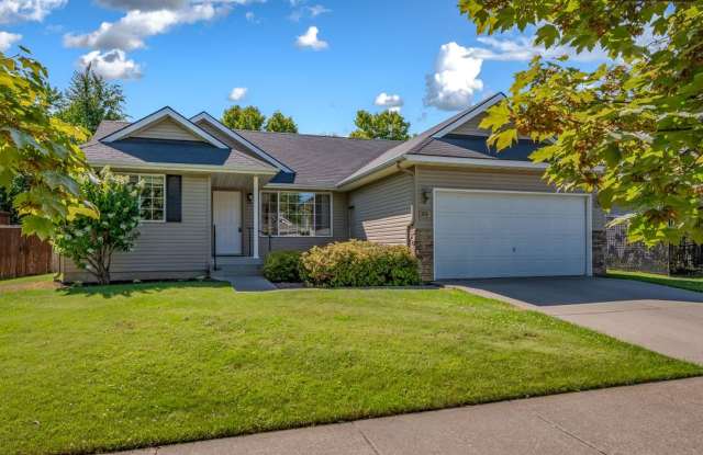 3 bed 2 bath Rancher by Post Falls High School - 3240 North Alfalfa Loop, Post Falls, ID 83854