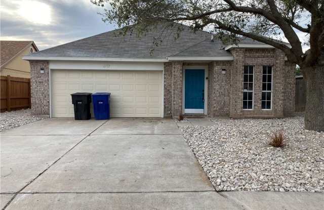 2717 N 40th Street - 2717 North 40th Street, McAllen, TX 78501 2717 N 40th Street - 2717 North 40th Street, McAllen, TX 78501