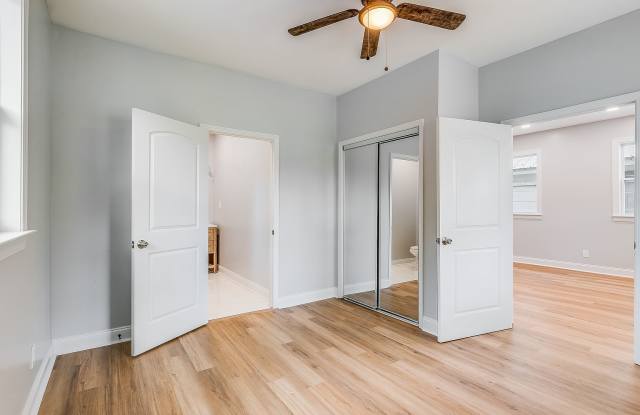 1228 E Park Ave photos photos