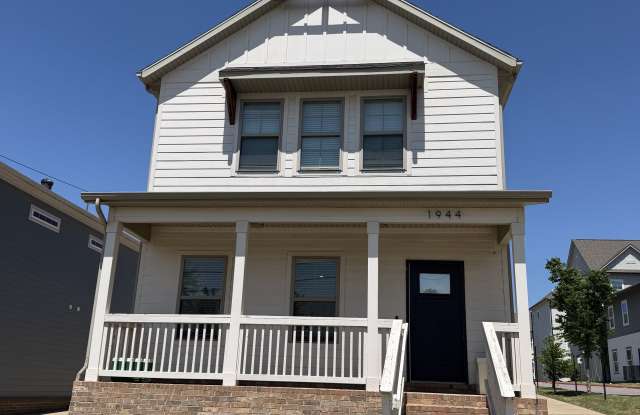 1944 West Mitchell Street Gallery 1