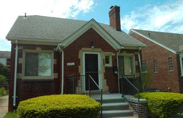 4861 Korte Street photos photos