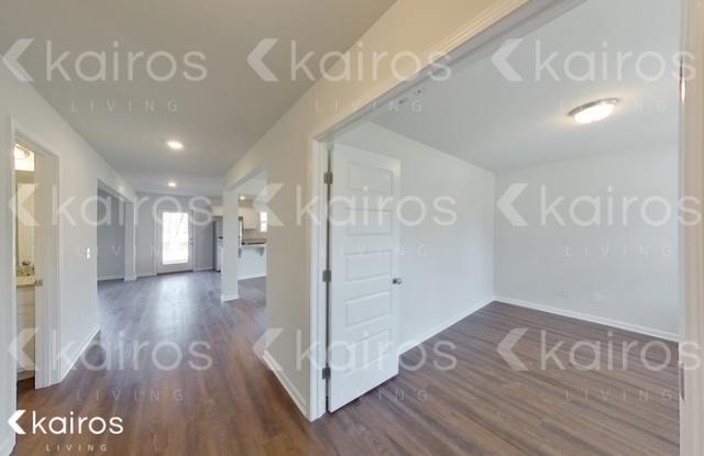204 Western Red Cedar Drive Gallery 2