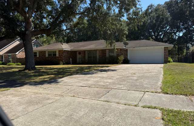 Beautiful 4 Bedroom/2 Bath home in Villa Del Rey Subdivison Ready to Move-in Gallery 3