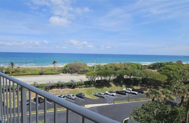 4001 N Ocean Blvd photos photos