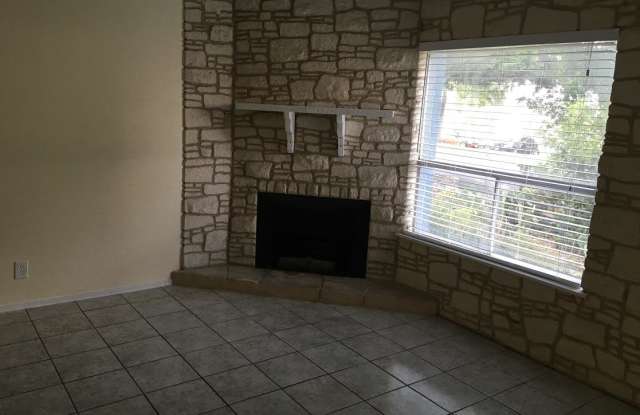4821 Fred May Dr Gallery 2