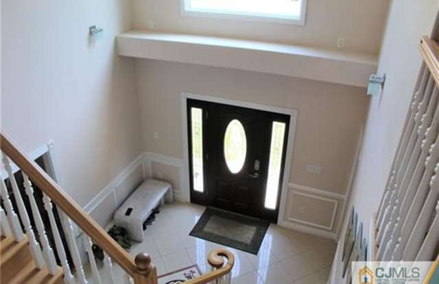 111 Gaywood Avenue Gallery 3