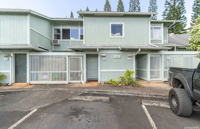 MOVE IN READY 2BR/1BA/2PKG IN MILILANI MAUKA / KUMELEWAI COURT - 95-1044 ʻĀinamakua Drive, Mililani Mauka, HI 96789