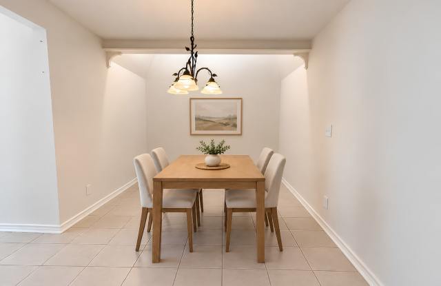 5839 Creek Side Circle Gallery 4