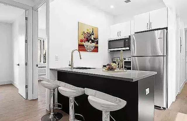 22 East 212th Street Gallery 3