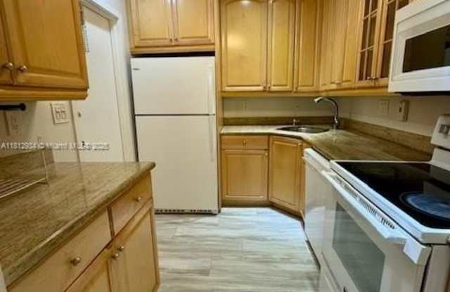 3105 Oakland Shores Dr photos photos