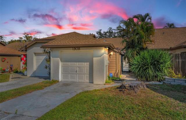 1908 BAYSHORE COURT - 1908 Bayshore Court, Safety Harbor, FL 34695
