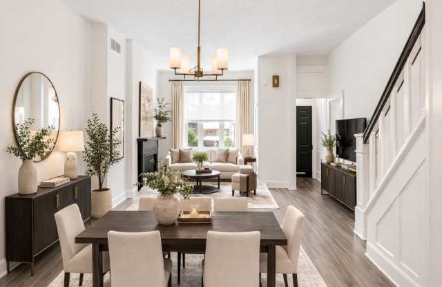 NEWLY REMODELED 2BED 1 BATH BI LEVEL WITH PATIO photos photos