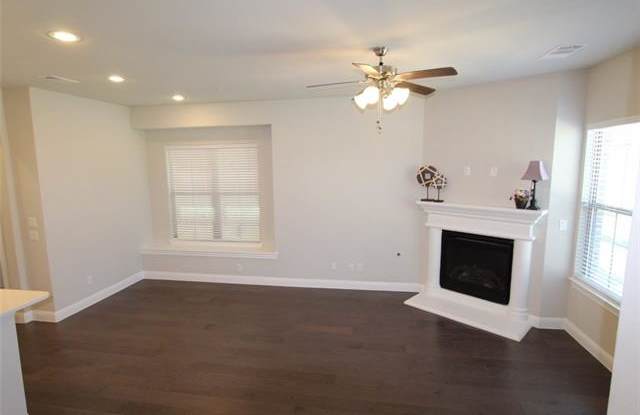 4206 Shavano Drive Gallery 3