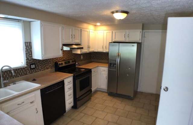 7013 Chimney Rock Court Gallery 4