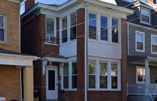 *Updated  Spacious 2BD/1BA First Floor apartment for rent in Mt. Washington* - 652 Southern Avenue, Pittsburgh, PA 15211