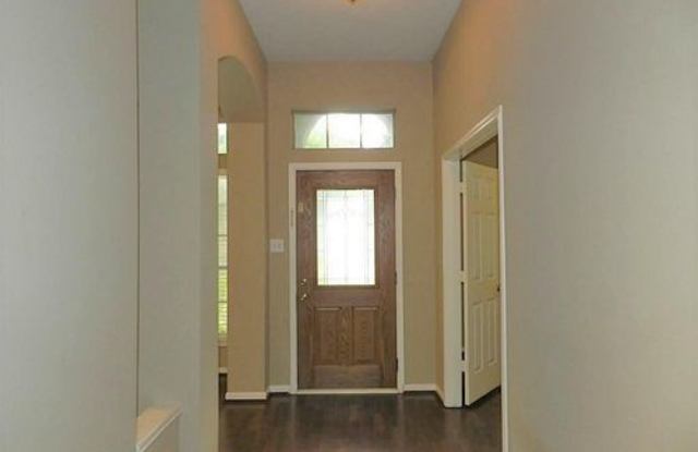 16827 Dunbar Grove Court Gallery 4